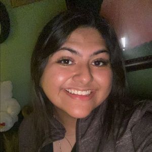 Meet your Posher, Janessa